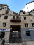 SESU units dismantle emergency structures in Kharkiv