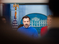 Cast of Ted Lasso visits the White House
