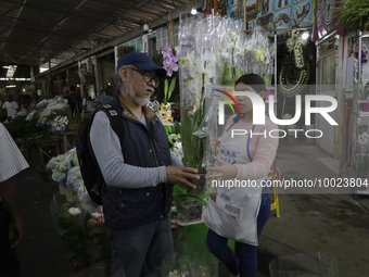 A person inside the Jamaica Market in Mexico City went to buy flowers and some gifts for Mother's Day, which is celebrated on 10 May in Mexi...