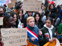 Clementine Autain, NUPES deputy for Seine-Saint-Denis, is demonstrating with the high school students of Blaise Cendrars, in Paris, France,...