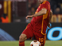 Mehmet Celik of Roma is controlling the ball during the UEFA Europa League round of 16 first leg match between AS Roma and Brighton & Hove A...