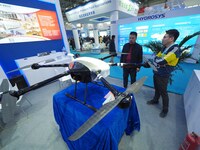 Visitors are viewing a ''hydrogen drone'' at the 2024 Beijing International Hydrogen Technology and Equipment Exhibition at the China Intern...