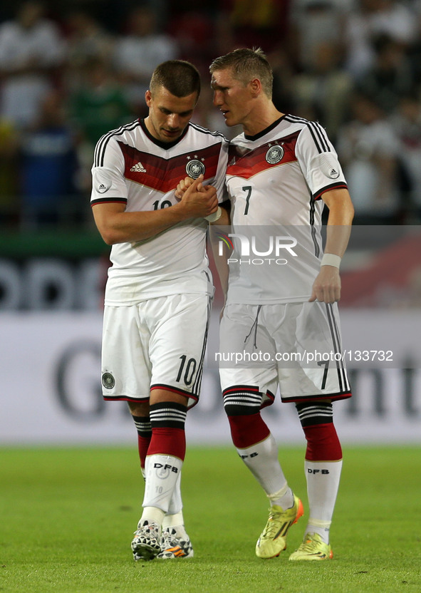 Benefizspiel, Deutschland vs. Armenien, 06.06.14
Lukas Podolski (Deutschland), Bastian Schweinsteiger (Deutschland)



   
 

Intern...