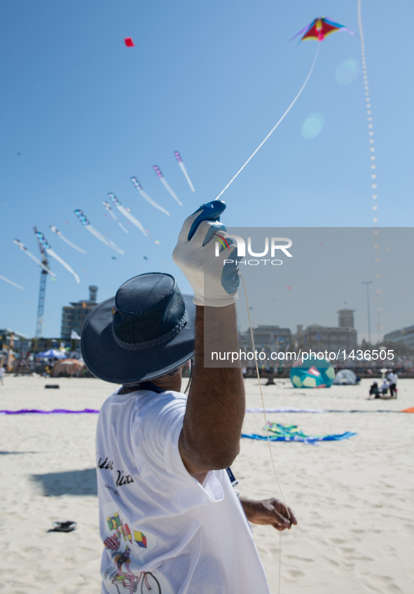 A participant flies a kite at Bondi Beach in Sydney, Australia, Sept. 11, 2016. Australia's largest kite flying festival, Festival of the Wi...