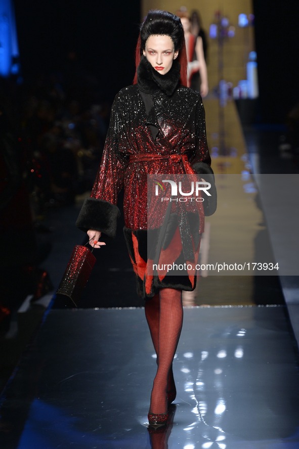 Jean Paul Gaultier  
Autumn Winter 2014
Paris Haute Couture