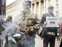Beekeepers protest in Sofia in front of the Council of Ministers against the approval of usage of three neonicotinoid pesticides in seeds tr...