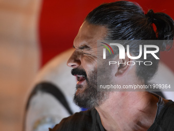 Singer Ricardo Arjona is seen the forehead during a press conference to promote the latest album 'Circo Soledad' at Estacion Indianilla on A...