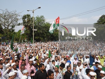 Indian Muslim Agitation Rally and protest to Recently Indian Singer Sanu Nigam Ajan Issue and supported Muslim Talak, Syed Md Nurur Rahman B...
