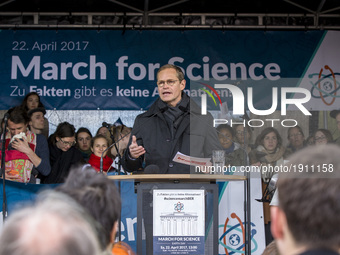 Berlin's Mayor Michael Mueller speaks during the 'March for Science' in front of Brandenburg Gate in Berlin, Germany on April 22, 2017. Thou...