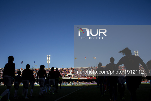 Ambient during the semifinals of UEFA Womens Champions League match between FC Barcelona vs PSG on April 22, 2017 at the Mini Estadi in Barc...