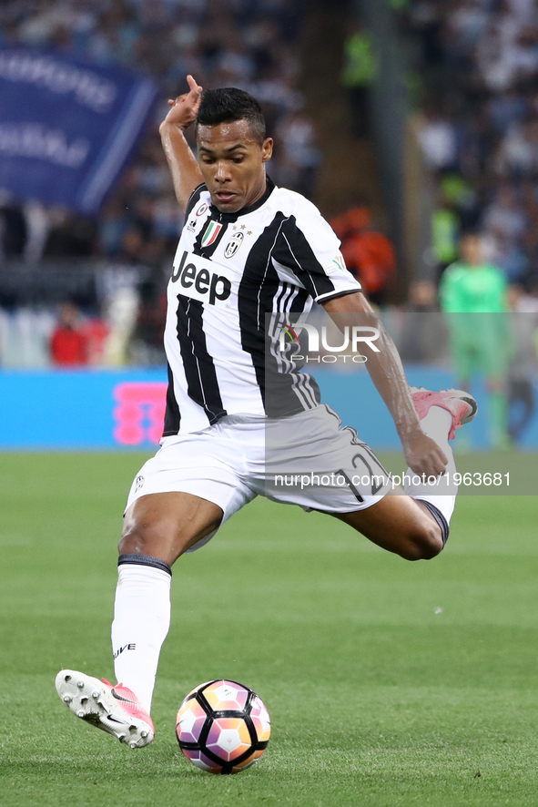 Alex Sandro of Juventus in action during the Coppa Italia final match between Juventus FC and SS Lazio at the Olympic Stadium on May 17, 201...