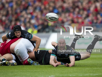 Brendon Leonard of Ospreys in action during the Guinness PRO12 Semi-Final match between Munster Rugby and Ospreys at Thomond Park Stadium in...