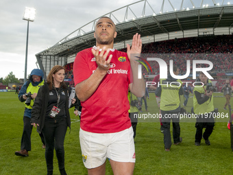 Simon Zebo of Munster celebrates after the Guinness PRO12 Semi-Final match between Munster Rugby and Ospreys at Thomond Park Stadium in Lime...