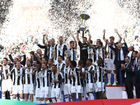 Juventus team celebrates victory holding Serie A cup after the Serie A football match n.37 JUVENTUS - CROTONE on 21/05/2017 at the Juventus...