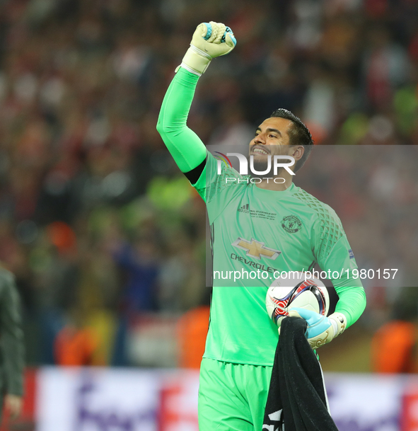 Sergio Romero goalkeeper of Manchester United celebrates following victory in the UEFA Europa League Final between Ajax and Manchester Unite...