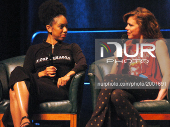 Billie Piper and Pearl Mackie talk about the Doctor Who Universe and what is was like for them to play the part of past and Present companio...