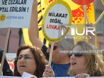 People gathered in front of the Ministry of National Education in order to protest against Turkey's education system on the report card day...