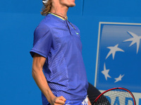 Denis Shapovalov (CAN) beats Kyle Edmund GBR)  during Round One match on the first day of the ATP Aegon Championships at the Queen's Club in...