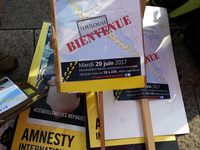 For the World Refugees Days, NGOs like Amnesty International, Medecins sans frontières organized a gathering and a march. They denounce the...