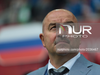 Head coach of the Russian national football team Stanislav Cherchesov during the 2017 FIFA Confederations Cup match, first stage - Group A b...