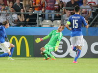 Federico Bernardeschi of Italy shoots to score his side's first goal during their UEFA European Under-21 Championship 2017 match against Ger...