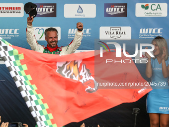 TIAGO MONTEIRO third place during Podium ceremony of the Race 2 of FIA WTCC 2017 World Touring Car Championship Race of Portugal, Vila Real,...