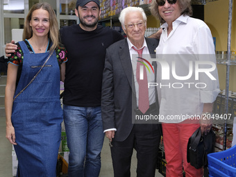 José Mercé, Emiliano Suárez and Carola Baleztena pay a visit to the food bank of Messengers of Peace in Madrid. Spain. June 27, 2017 (