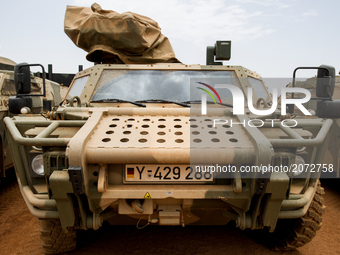 An armoured Fennek vehicle of the German armed forces a drill at Camp Castor in Gao, Mali, 19 May 2017. Members of the German armed forces (...