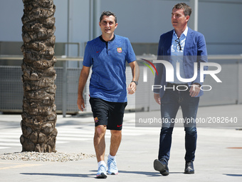 Ernesto Valverde and Robert Fernandez after the FC Barcelona training, on 17 july 2017. Photo: Joan Valls/Urbanandsport/Nurphoto -- (