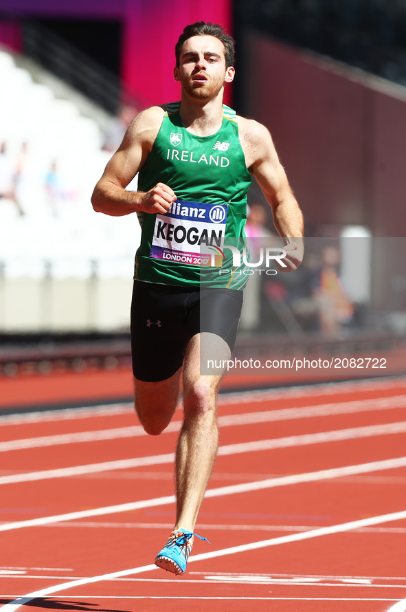 Paul Keogan of Irelandcompete in Men's 400m T12 Round 1 Heat 2
during IPC World Para Athletics Championships at London Stadium in London on...