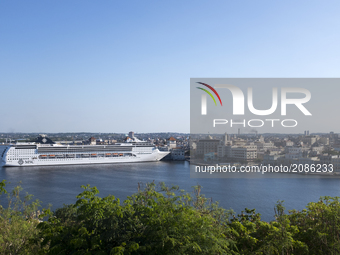 Cruise moored to the port of Havana. (