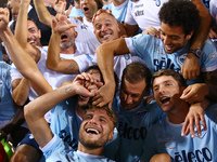 Lazio players celebrate their victory after the Italian Supercup match between Juventus and SS Lazio at Stadio Olimpico on August 13, 2017 i...