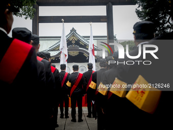 People offer a silent prayer for casualties of World War II at Yasukuni Shrine in Tokyo, Japan, 15 August 2017. Japan marks the 72nd anniver...