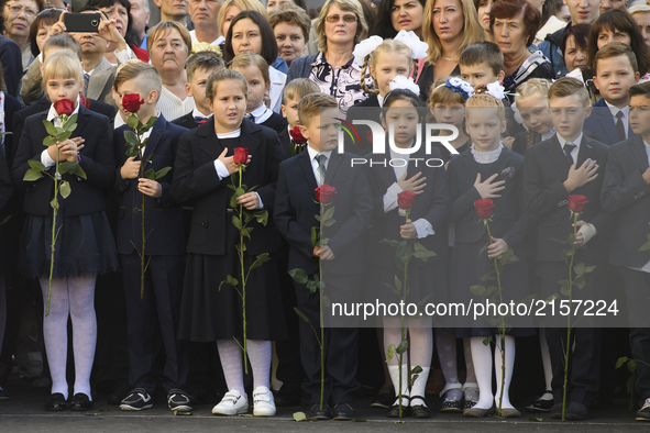 Schoolchildren attend a ceremony to mark the start of the school year in Kyiv, Ukraine September 1, 2017. 