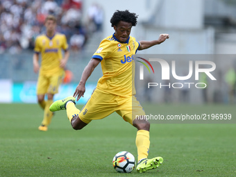 Juan Cuadrado of Juventus uring the Serie A match between US Sassuolo and Juventus at Mapei Stadium - Citta' del Tricolore on September 17,...