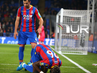 Crystal Palace's Bakary Sako celebrates scoring his sides first goal 
during Carabao Cup 3rd Round match between Crystal Palace and Huddersf...