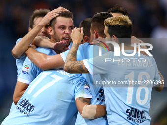 Stefan de Vrij of Lazio celebrating with the teammates after the goal scored  during the Serie A match between SS Lazio and SSC Napoli at St...