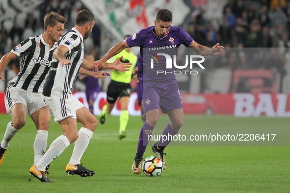 Giovanni Simeone (ACF Fiorentina) in action during the Serie A football match between Juventus FC and ACF Fiorentina at Allianz Stadium on 2...