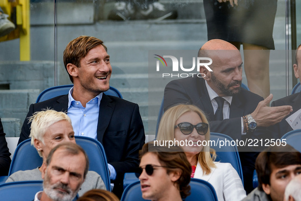Francesco Totti and Monchi of Roma during the Serie A match between Roma and Udinese at Olympic Stadium, Roma, Italy on 23 September 2017.  