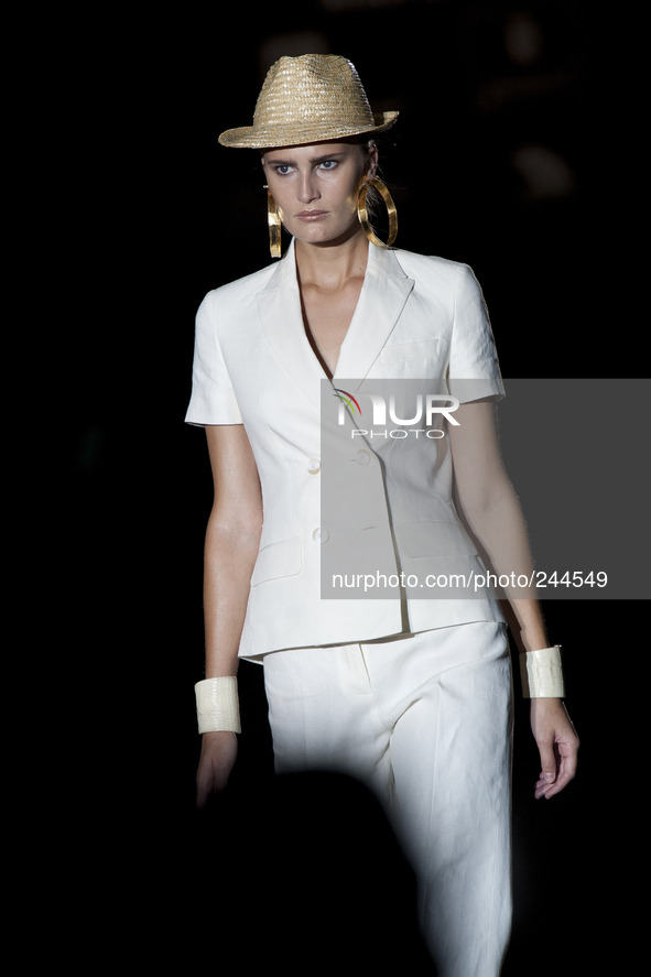 Model parades a design Roberto Verino, first day of the 60th Mercedes-Benz FashionWeek Madrid (MBFWM) in Madrid,  Spain, 12 September 2014....