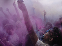 People of Thessaloniki celebrated for third consecutive year the Colors Festival. This feast is a recreation of the famous Holi Festival cel...