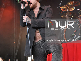 Danny Worsnop with Asking Alexandria performs during the Rockstar Energy Drink Mayhem Festival at The Cynthia Woods Mitchell Pavilion on Aug...