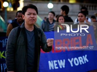 NEW YORK - Members of a militant group protests against President Benigno S. Aquino III in the Columbia University grounds in the World Lead...