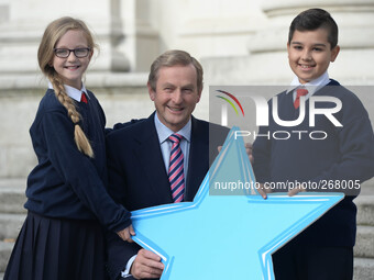 Taoiseach Enda Kenny (center),  today (Wednesday 1st October 2014 ) launches the Blue Star Programme 2014-2017 along with pupils from Gardin...