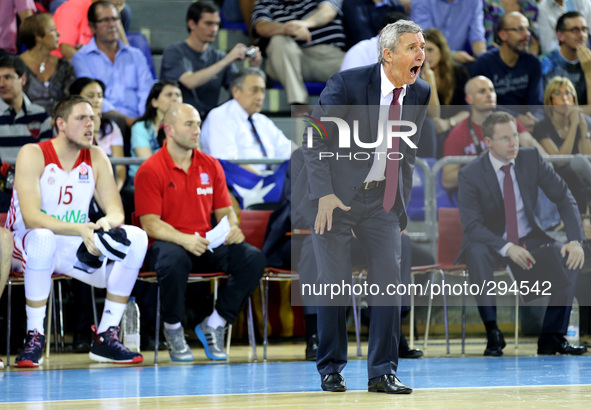 17 October-BARCELONA SPAIN: Svetislav Pesic in the match between FC Barcelona and Bayern Munich played at the Palau Blaugrana, for Week 1 of...