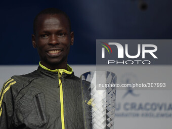 Kenia's Kibire Moses Kipruto (pictured) wins PZU Cracovia half-marathon in 1:03:50. Rop Abel Kibet finishes 2nd in 1:03:51 and Mukule Martin...