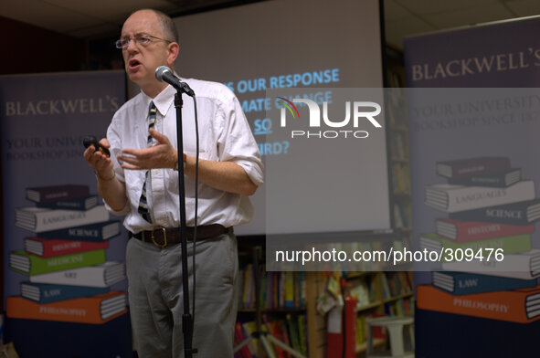 The author George Marshall speaking at the Manchester Science Festival Climate Change debate, produced by Museum of Science & Industry, abou...