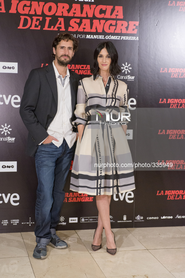  Spanish actor Juan Diego Botto and actress Paz Vega  pose during a photocall to present 'La Ignoracia de la Sangre' film at Princesa cinema...
