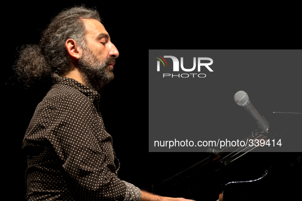 Stefano Bollani and Hamilton de Holanda, very famous jazz musician, perform live together on November 15, 2014  at the Coliseum Theatre of T...