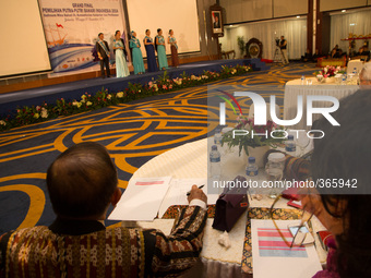 In Focusing the Indonesian Focusing development in Maritime and Fisheries Affairs, the ministry held beauty contest event for men and women...